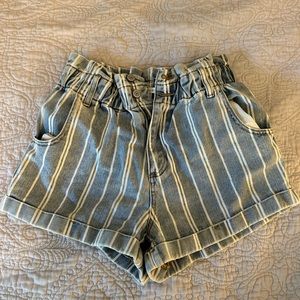 pacsun paperbag shorts!